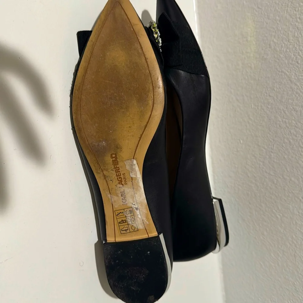Karl Lagerfeld flats - 7.5, will fit a size 7 US - Picture 5 of 5